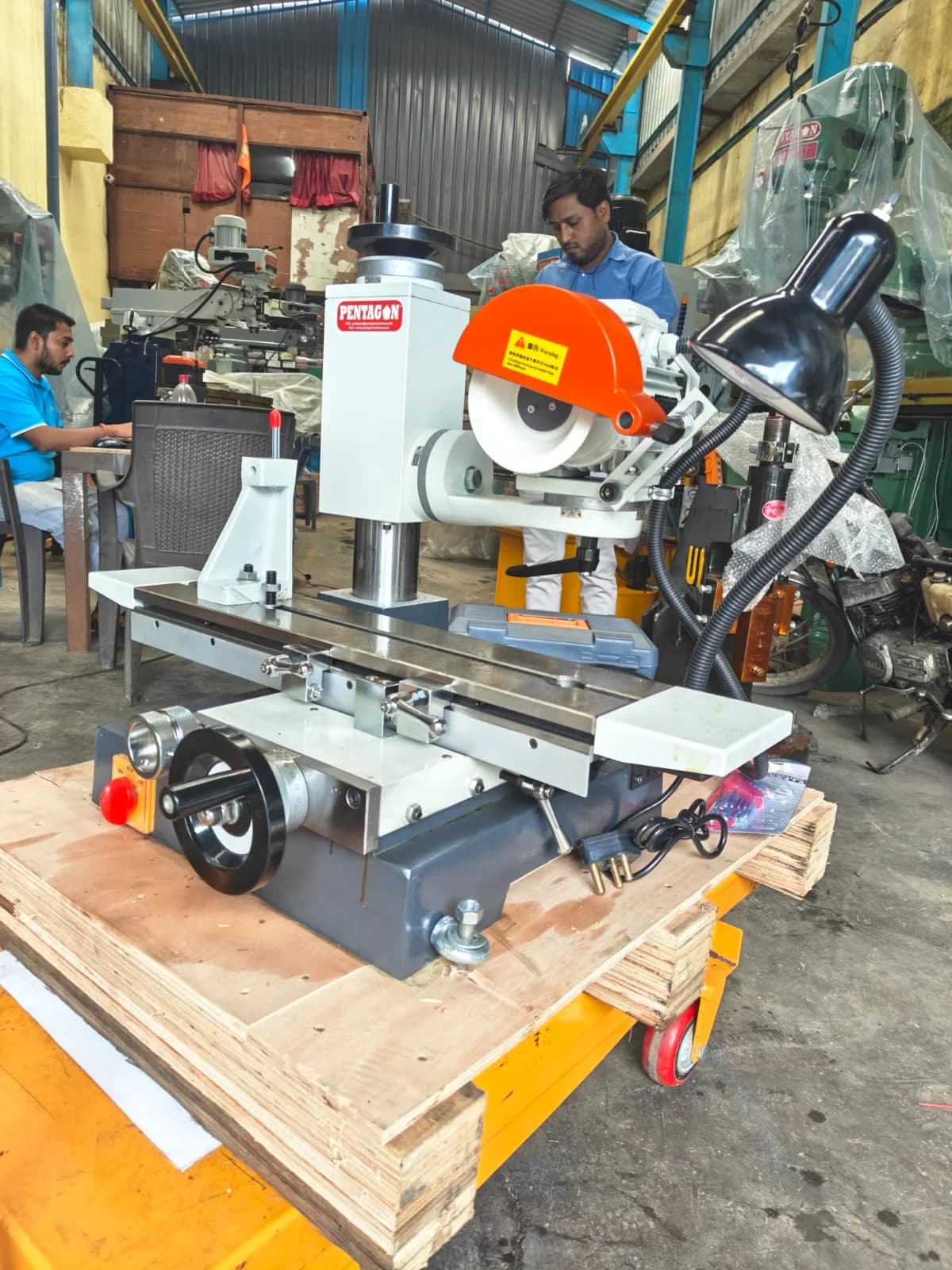 Tap Re-Sharpening Attachment for Universal Tool & Cutter Grinder machine Model 50K — image 4
