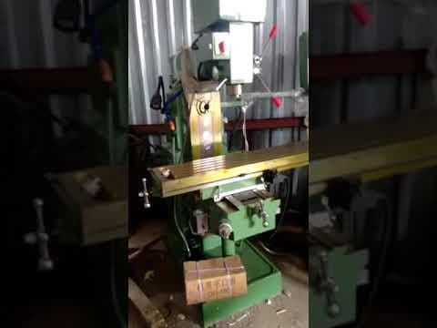 Horizontal Knee type Geared Head Milling Machine — demo