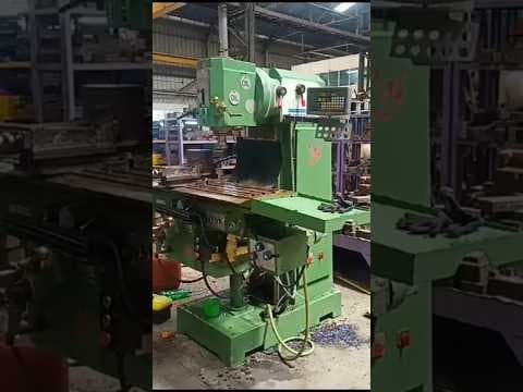 Vertical Knee type Heavy Duty Geared Head Milling Machine — demo